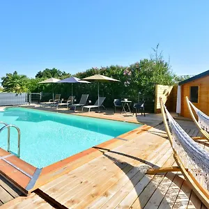 Appartement Le Mizeriat - Avec Piscine Privee, Saint-Didier-sur-Chalaronne